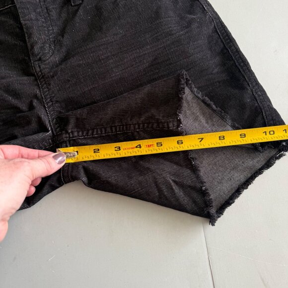 Carve Designs Oahu Corduroy Organic Cotton Stretch Cut Off Shorts Womens size 4 - Picture 8 of 8